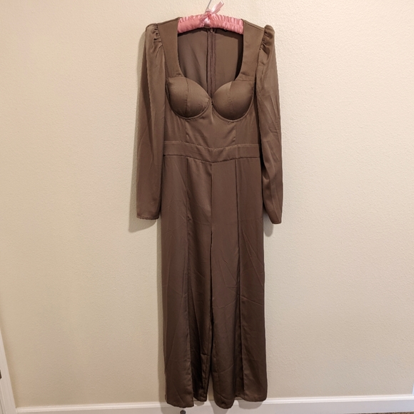 NWOT MOTF by SheIn Puffy Sleeve Satin Jumpsuit
